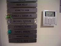 STS-124クルーの部屋の表札