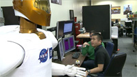 Wakata receives training in the use of the Robonaut2 (Credit: JAXA/NASA)