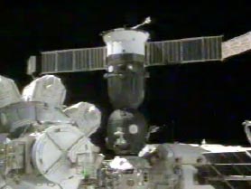 ISSとドッキングしたソユーズ宇宙船