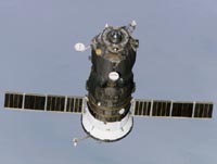 ISSから分離したプログレス補給船（11P）