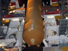 画像：外部燃料タンク（ET）と固体ロケットブースタ（SRB）の結合