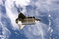 分離後にISSの第16次長期滞在クルーにより撮影されたディスカバリー号（飛行14日目）