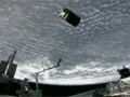 サムネイル：「こうのとり」2号機の放出／ISSからの離脱