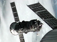 ISSへ再ドッキングする47P（出典：JAXA/NASA）