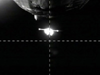 写真：プログレス補給船（45P）から放出されるChibis-M（出典：FSA）