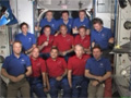 
17A（STS-128）飛行8日目ハイライト（物資移送、軌道上共同記者会見）
