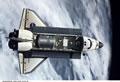 軌道上で撮影されたスペースシャトル（STS-108(UF-1)）