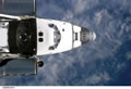 軌道上で撮影されたスペースシャトル（STS-112(9A)）