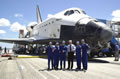 着陸後のアトランティス号（STS-110）