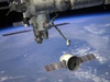 ISSへ接近するドラゴン補給船